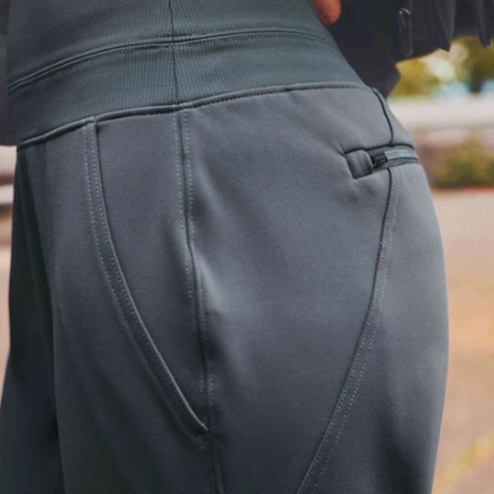 Athleta Venice High Rise Jogger Small Like New